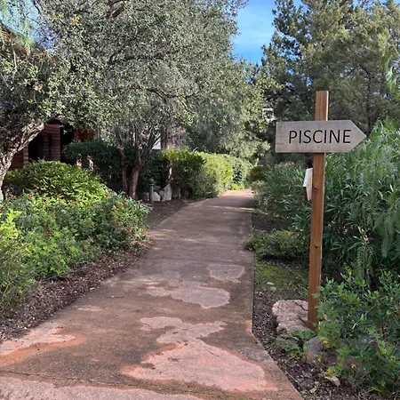 Cala Sultana -baie Santa Giulia - Rez Jardin 1ere Ligne Apartamento