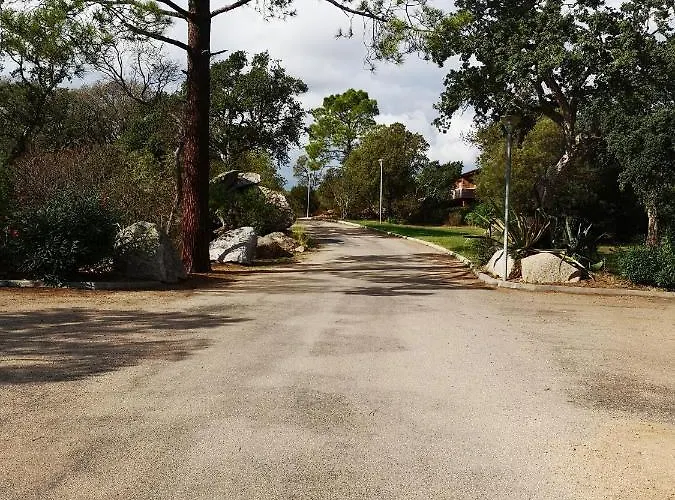 Cala Sultana -baie Santa Giulia - Rez Jardin 1ere Ligne * Porto-Vecchio (Corsica)